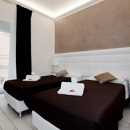 Town House Fontana Di Trevi 3* Rom