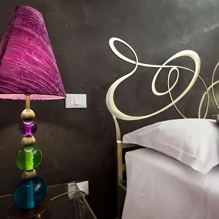 タウンハウス フォンタナ ディ トレビ ローマ