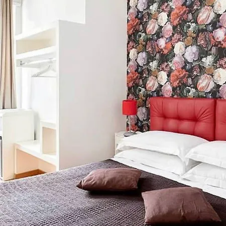 Bed & Breakfast Town House Fontana Di Trevi